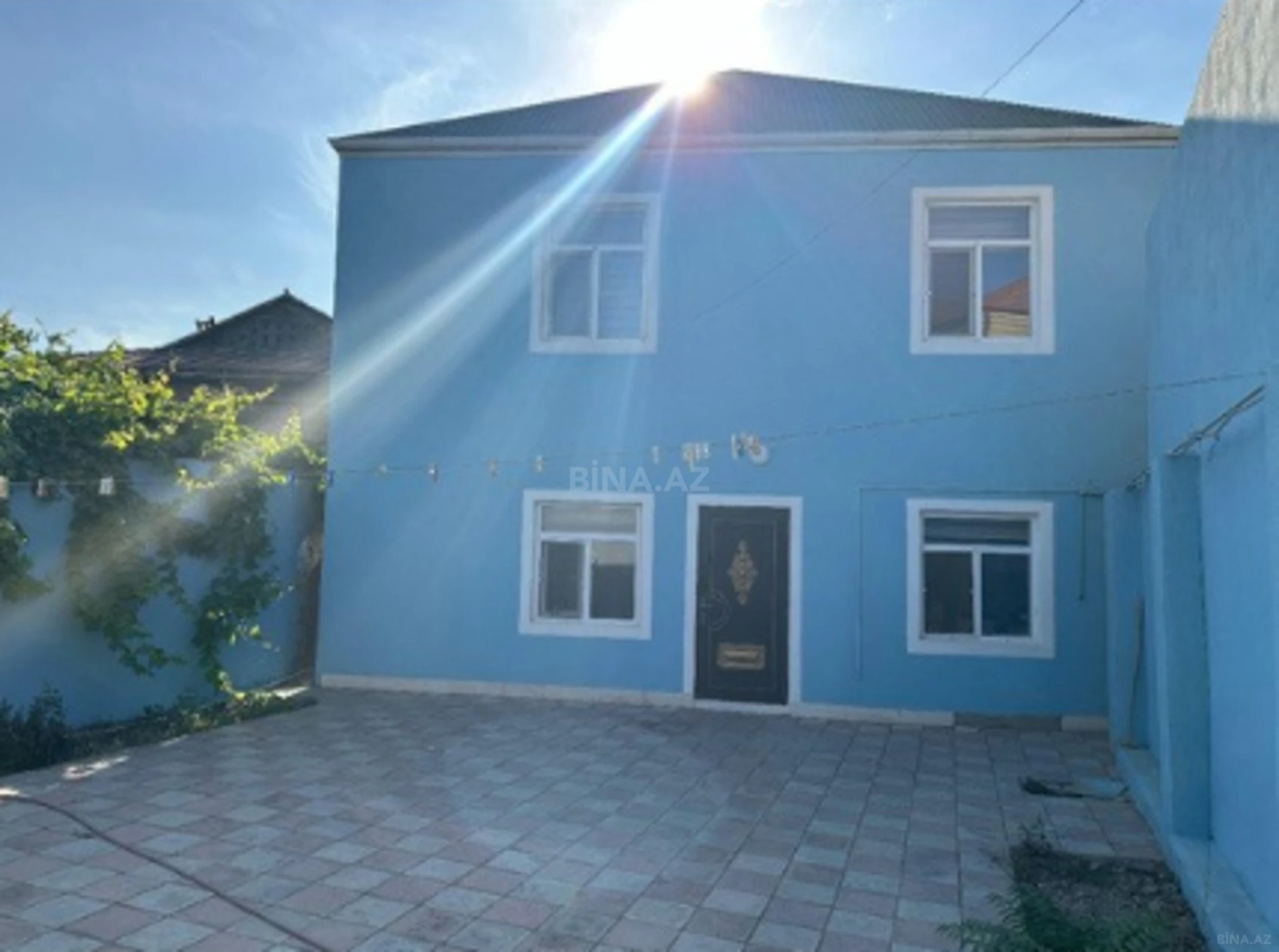 Kirayə verilir 6 otaqlı həyət evi 160 m²