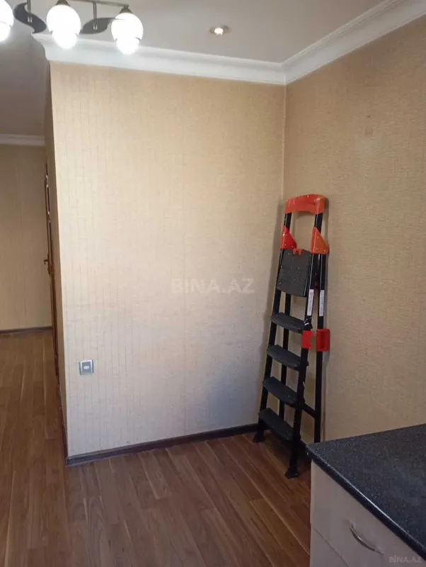 Satılır 1 otaqlı mənzil 45 m²