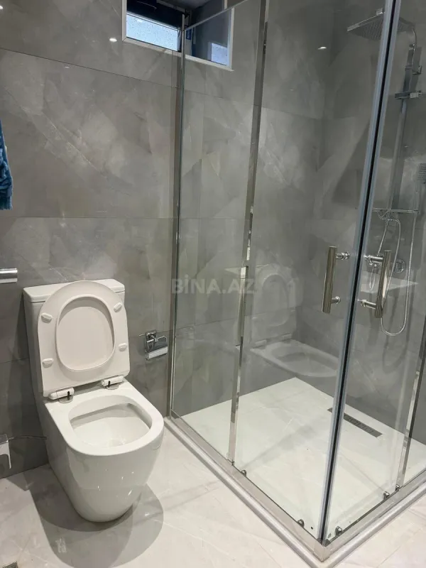 Satılır 3 otaqlı həyət evi 180 m²