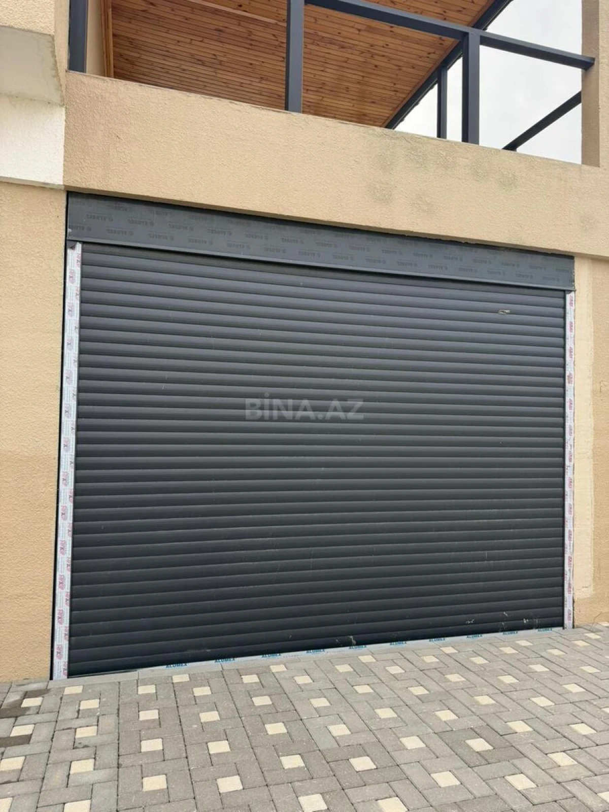 Satılır 3 otaqlı həyət evi 180 m²