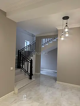 Satılır 3 otaqlı həyət evi 180 m²