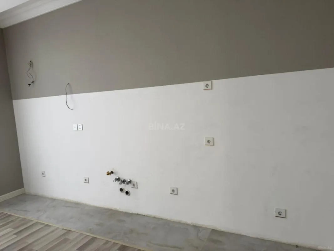Satılır 3 otaqlı həyət evi 180 m²