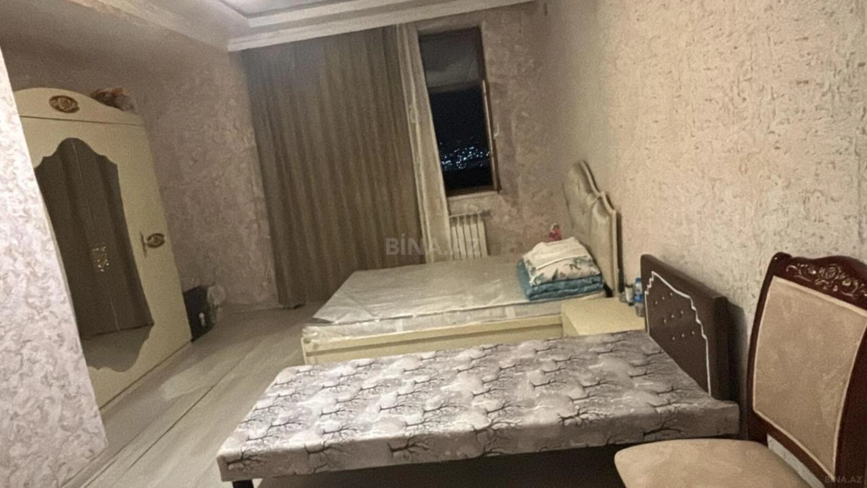 Kirayə verilir 3 otaqlı mənzil 163 m²