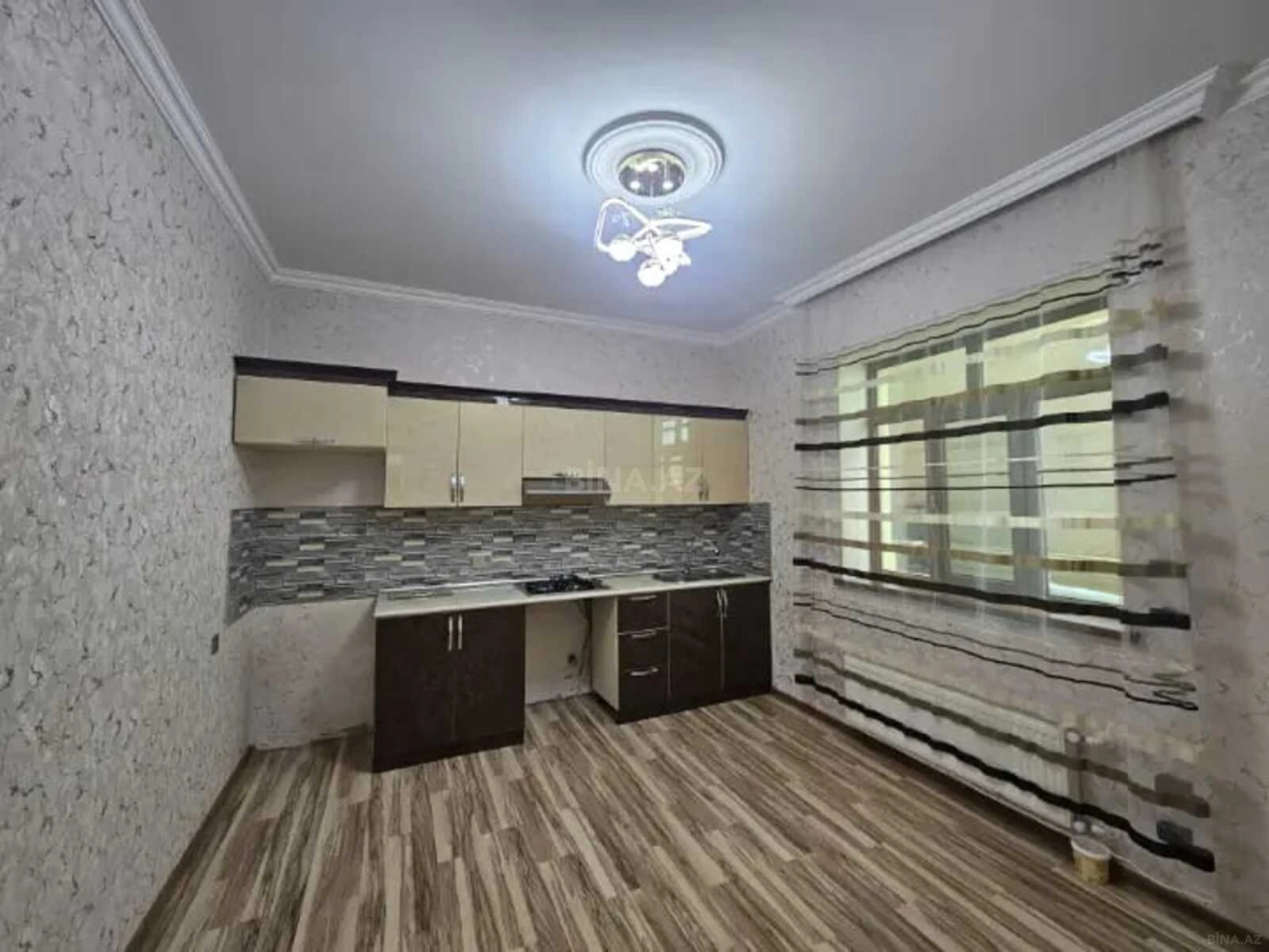Satılır 4 otaqlı həyət evi 100 m²