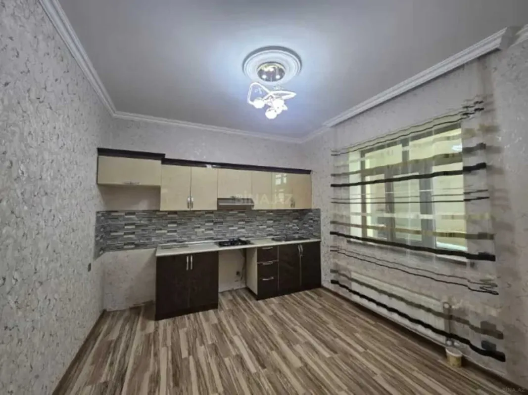 Satılır 4 otaqlı həyət evi 100 m²