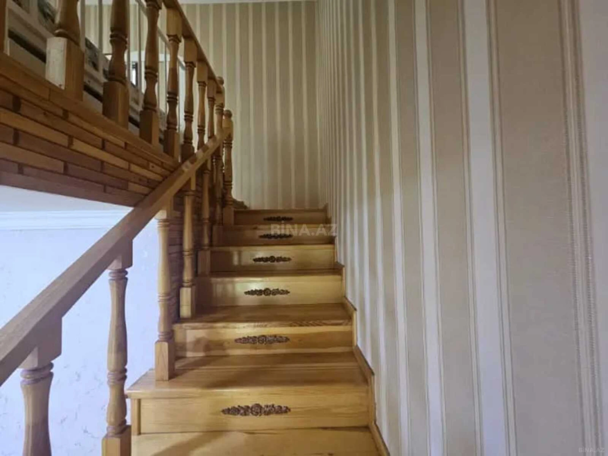 Satılır 4 otaqlı həyət evi 100 m²