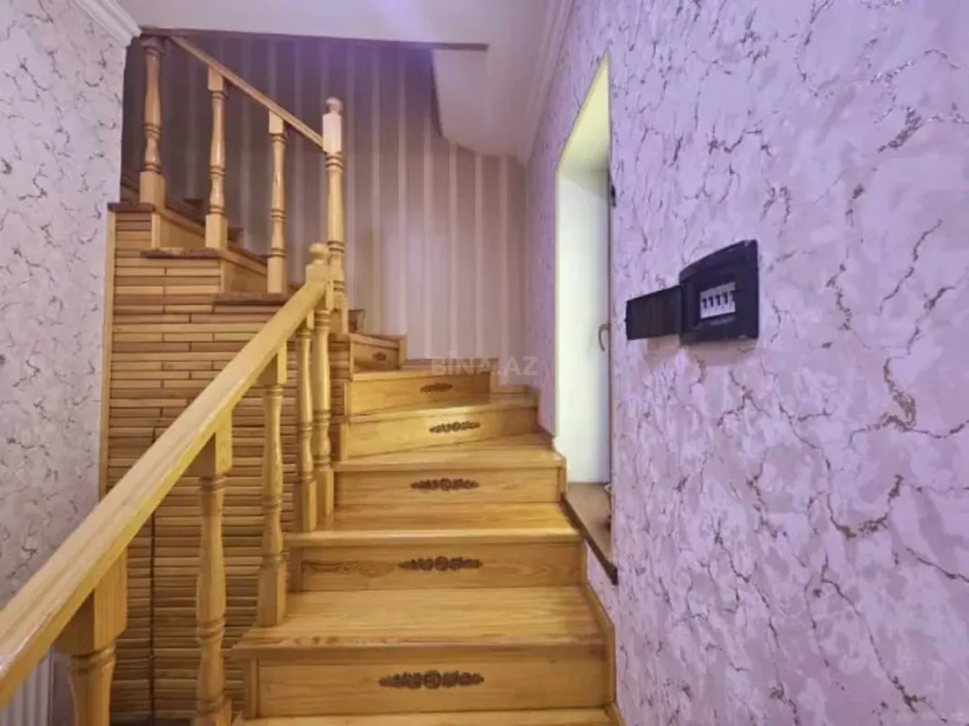 Satılır 4 otaqlı həyət evi 100 m²