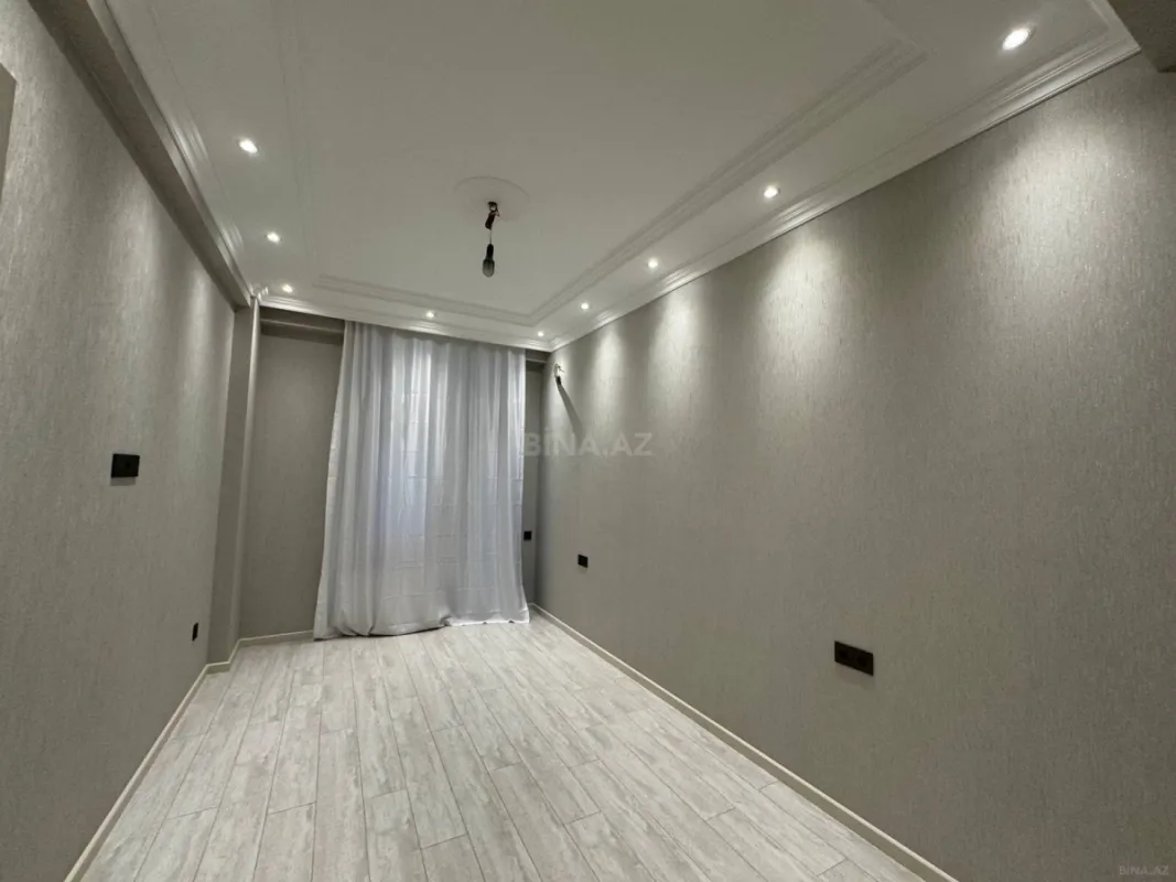 Kirayə verilir 3 otaqlı mənzil 144 m²