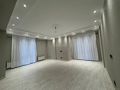 Kirayə verilir 3 otaqlı mənzil 144 m²