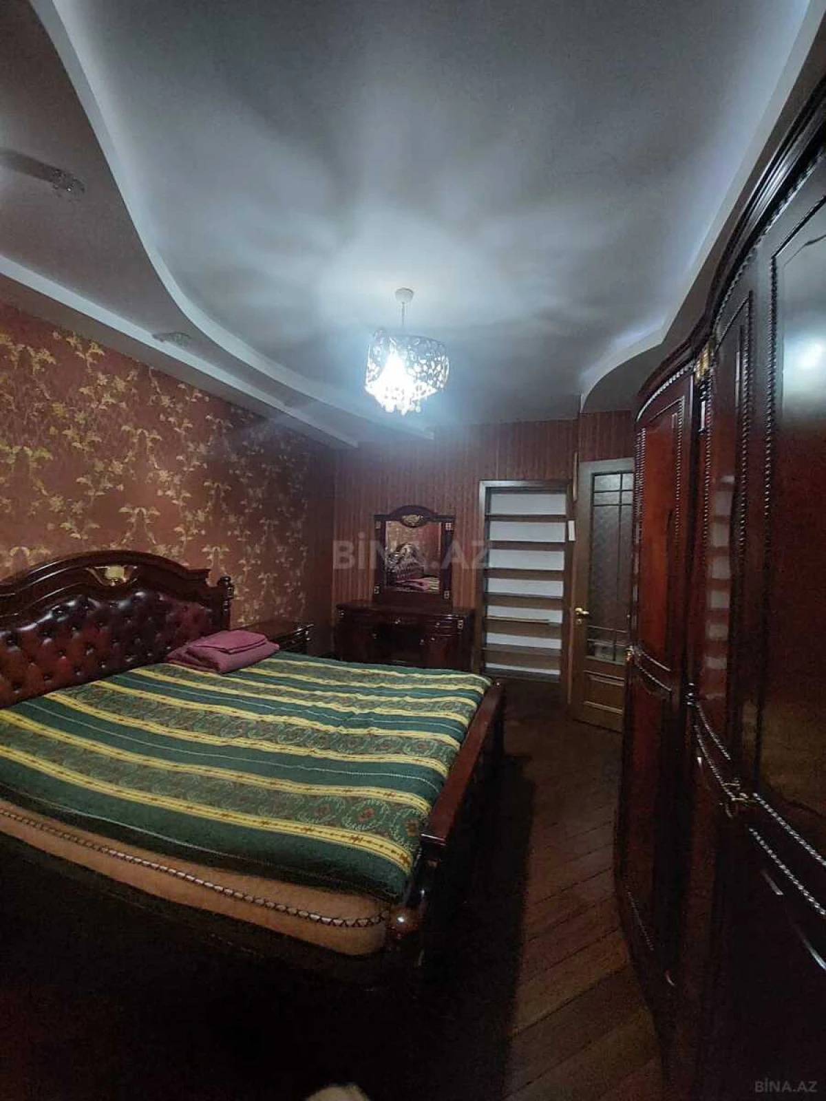 Kirayə verilir 4 otaqlı mənzil 120 m²