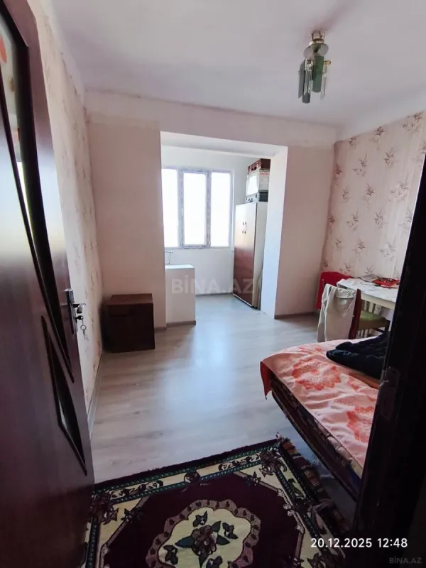 Satılır 5 otaqlı mənzil 120 m²