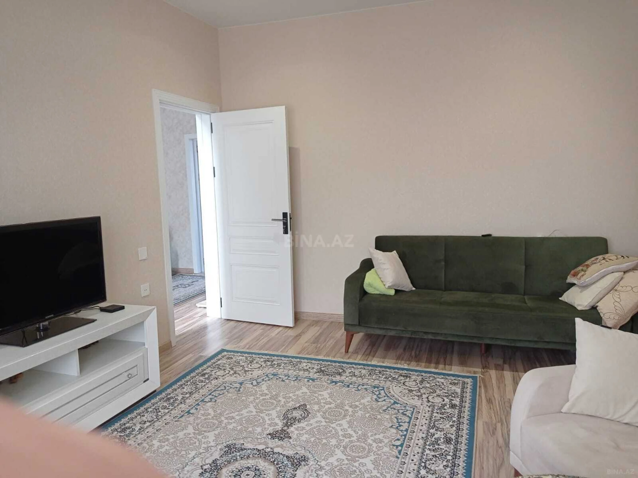 Satılır 8 otaqlı həyət evi 120 m²