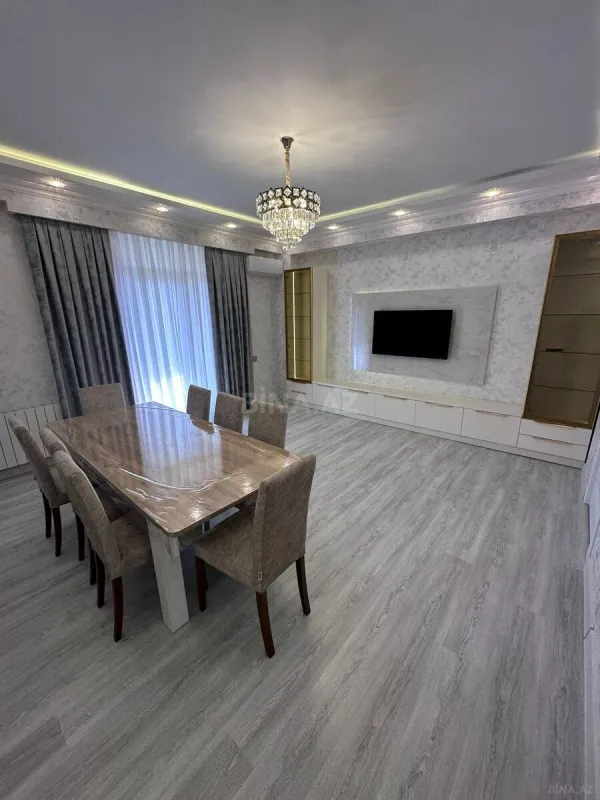Kirayə verilir 3 otaqlı mənzil 116 m²