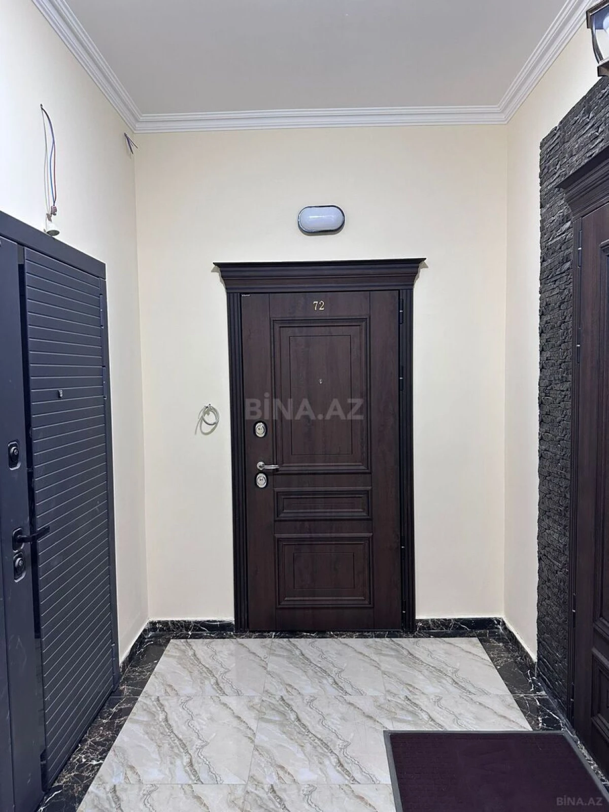 Kirayə verilir 3 otaqlı mənzil 116 m²