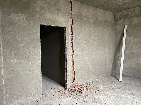 Satılır 2 otaqlı mənzil 68 m²