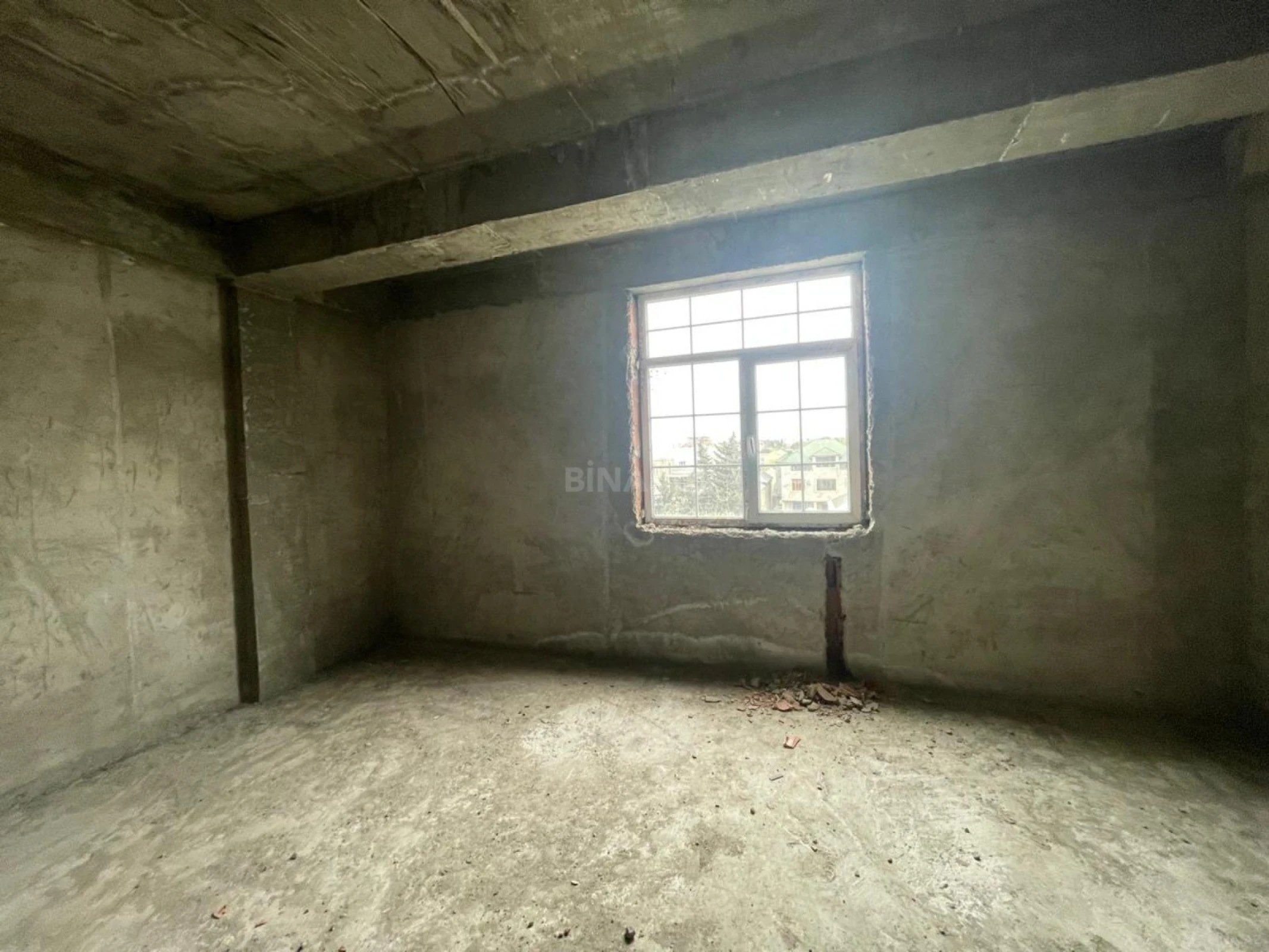 Satılır 2 otaqlı mənzil 68 m²