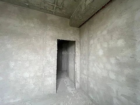 Satılır 2 otaqlı mənzil 68 m²