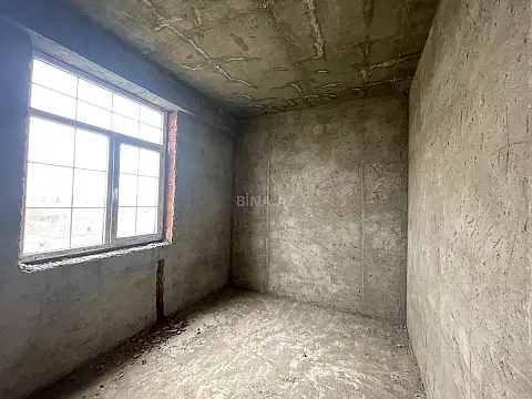 Satılır 2 otaqlı mənzil 68 m²