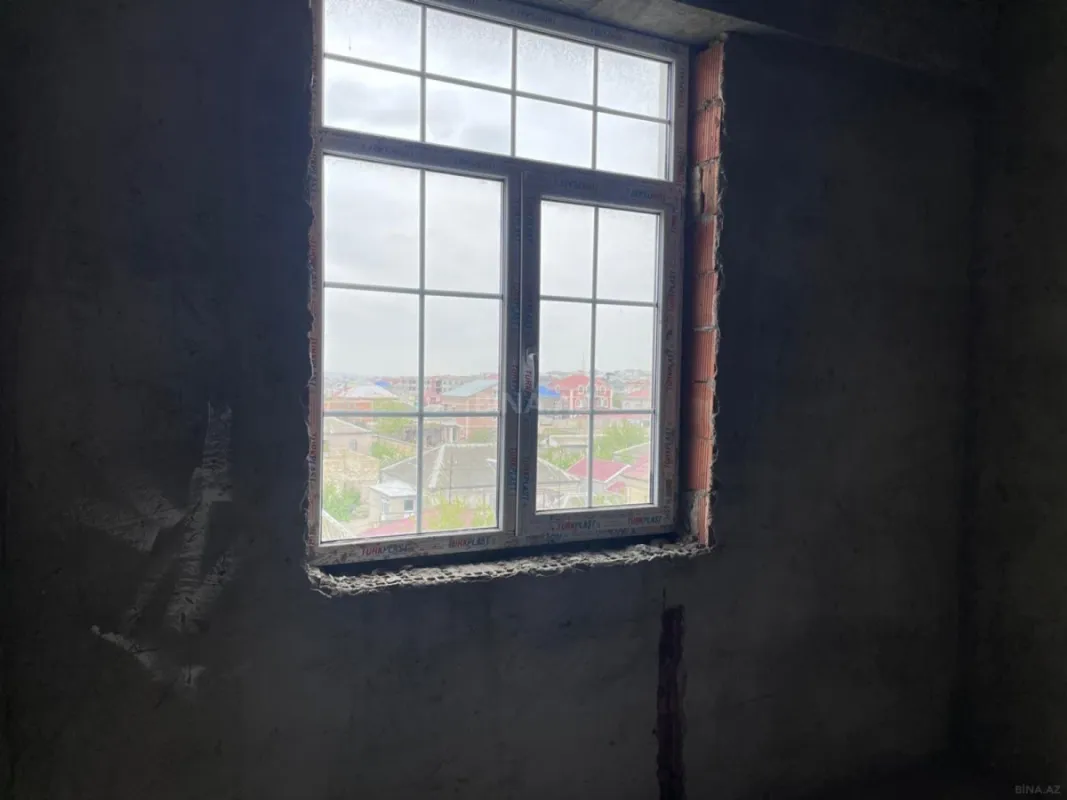 Satılır 2 otaqlı mənzil 68 m²