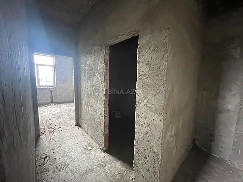 Satılır 2 otaqlı mənzil 68 m²