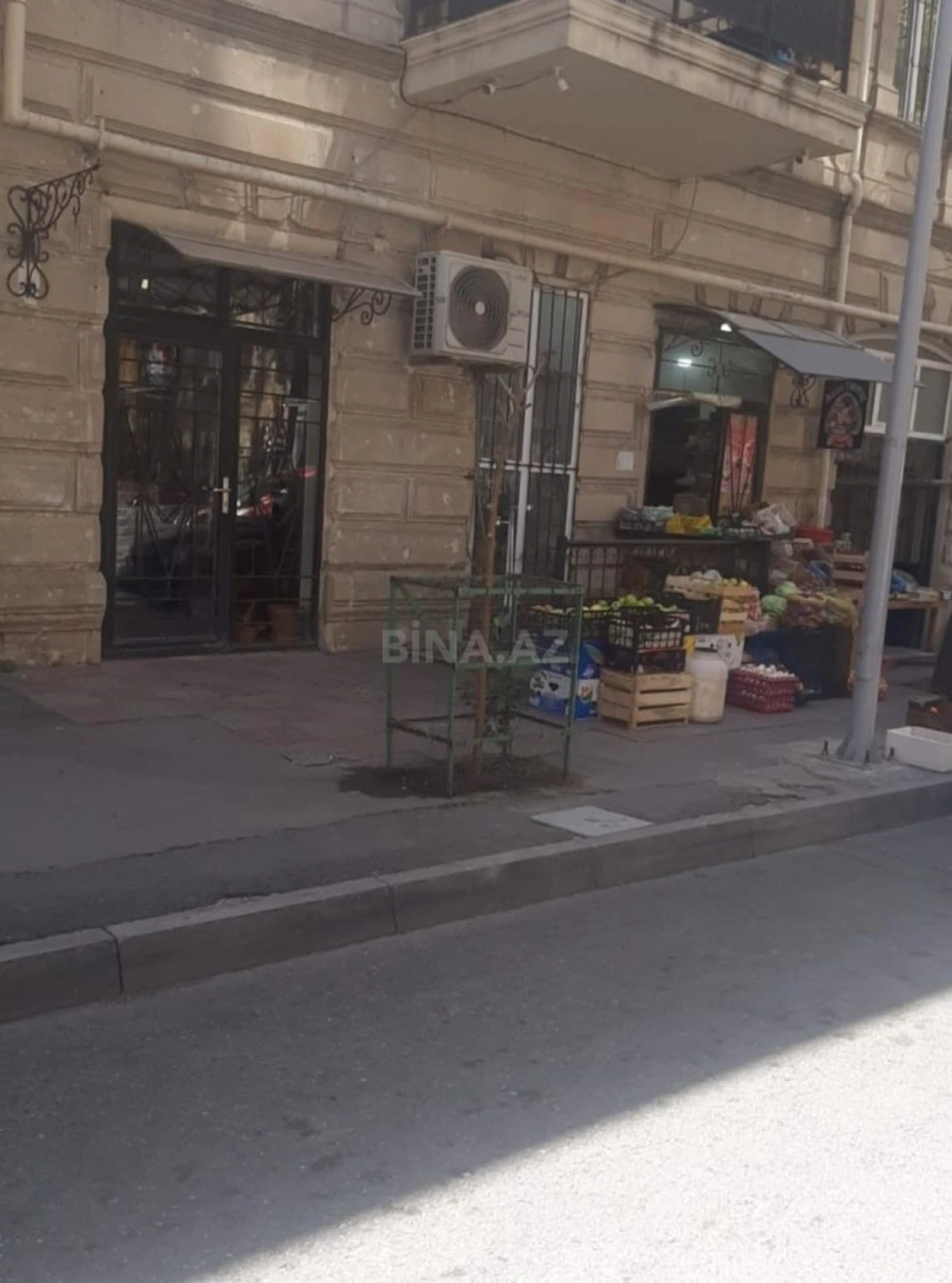 Satılır obyekt 70 m²