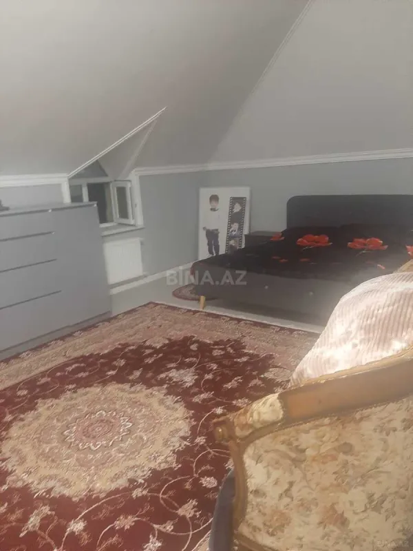 Kirayə verilir 8 otaqlı həyət evi 500 m²