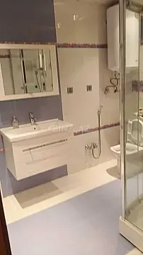 Satılır 4 otaqlı mənzil 170 m²