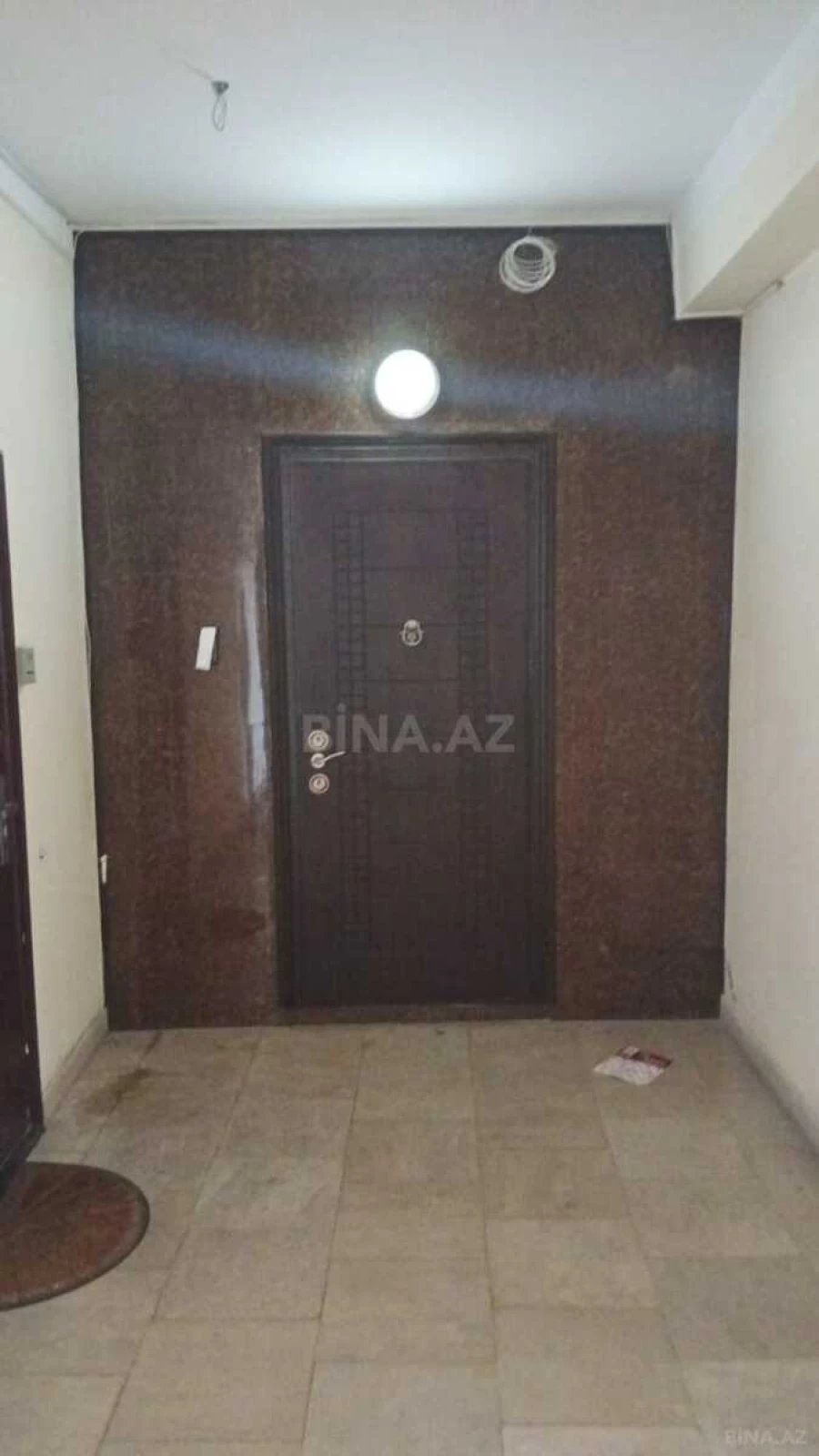 Satılır 4 otaqlı mənzil 170 m²