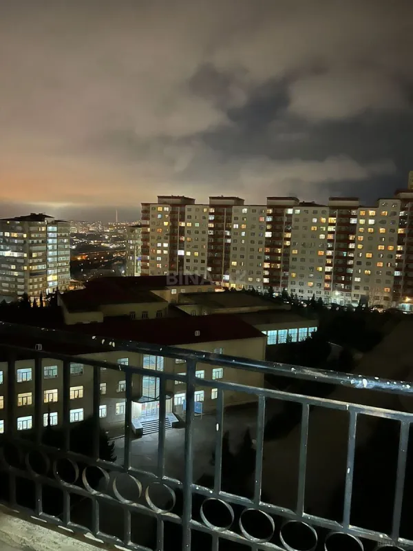 Satılır 3 otaqlı mənzil 110 m²