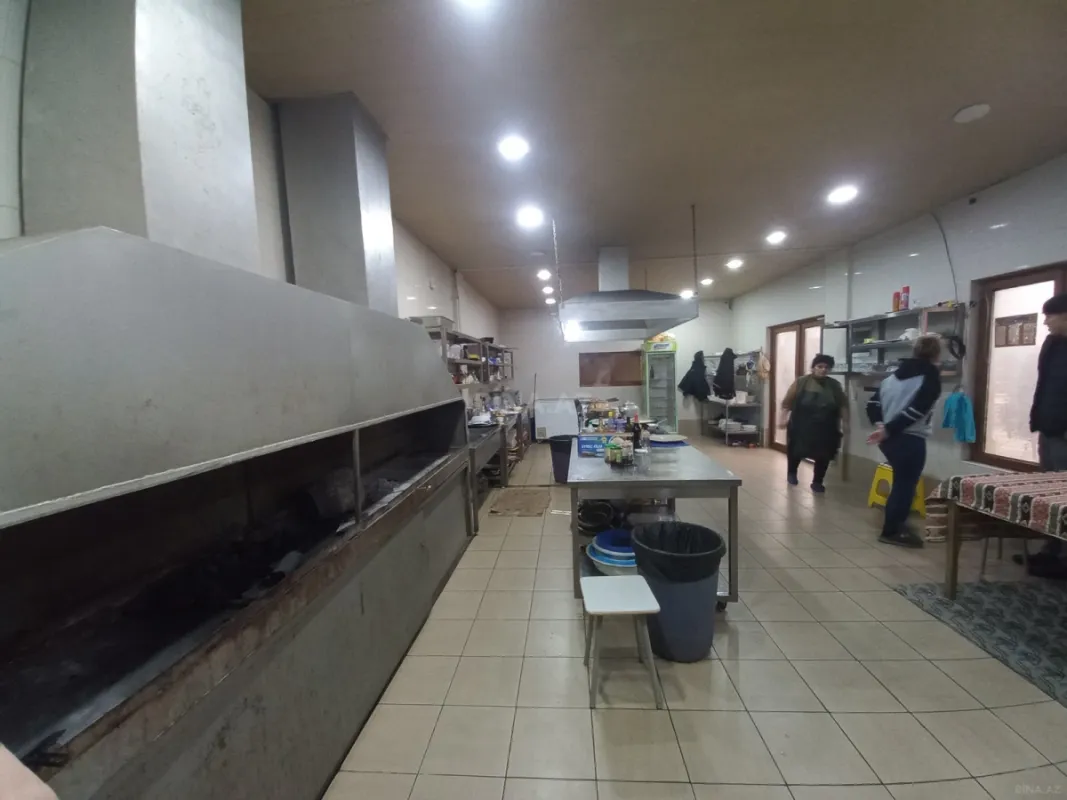 Kirayə verilir obyekt 1000 m²