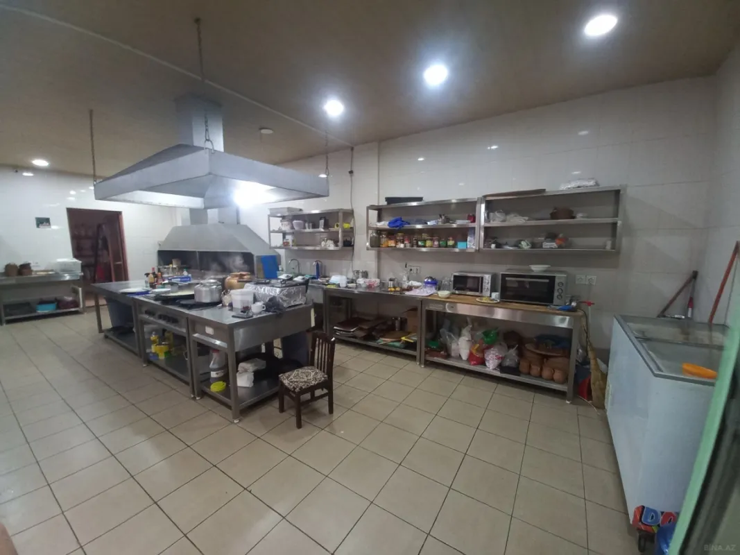 Kirayə verilir obyekt 1000 m²