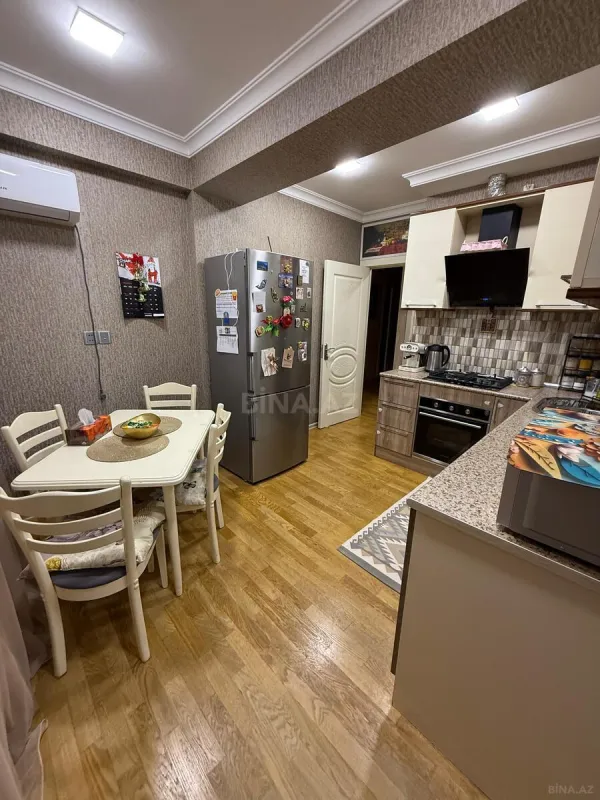 Satılır 3 otaqlı mənzil 96 m²