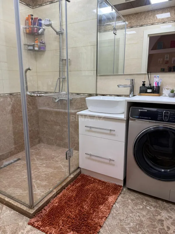 Satılır 3 otaqlı mənzil 96 m²