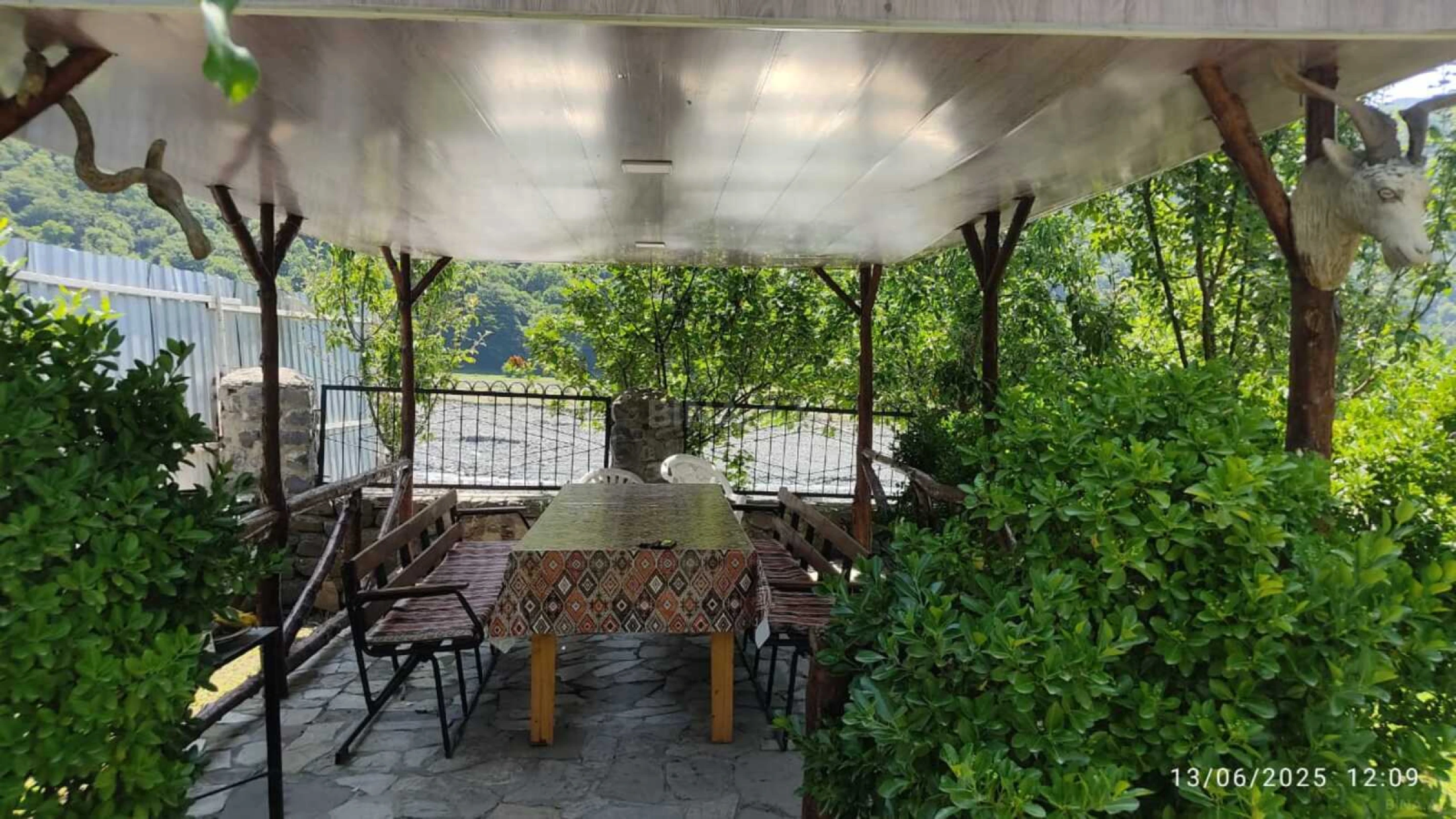 Kirayə verilir 5 otaqlı həyət evi 100 m²