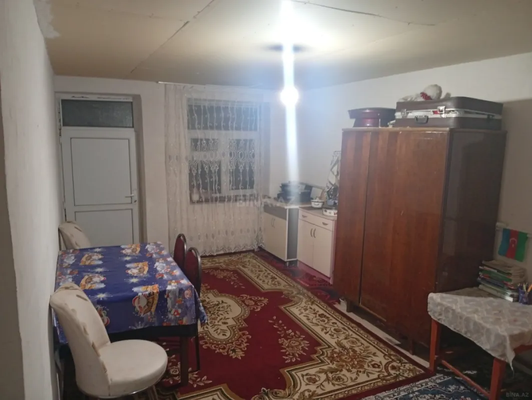 Satılır 2 otaqlı mənzil 60 m²