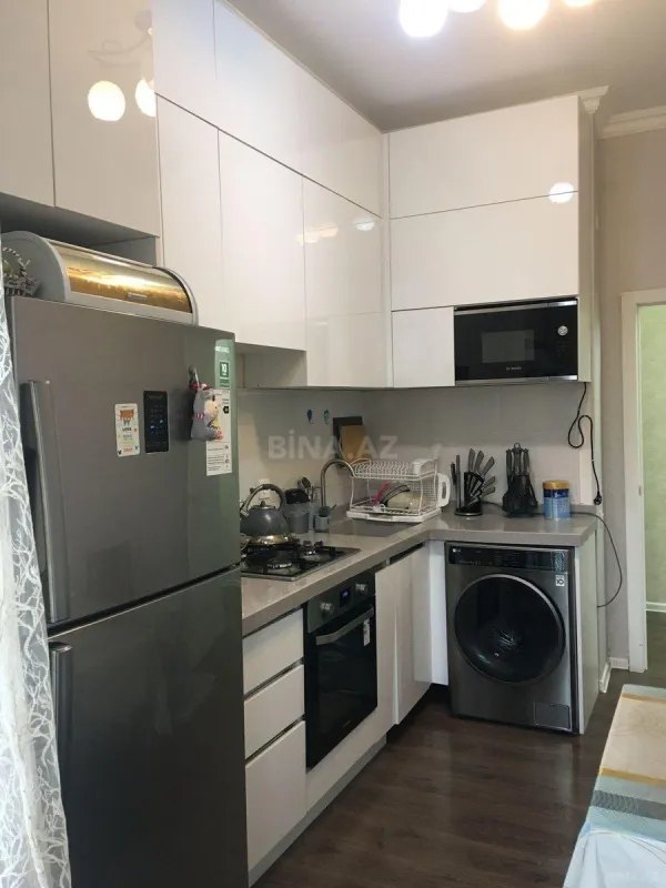 Satılır 2 otaqlı mənzil 65 m²