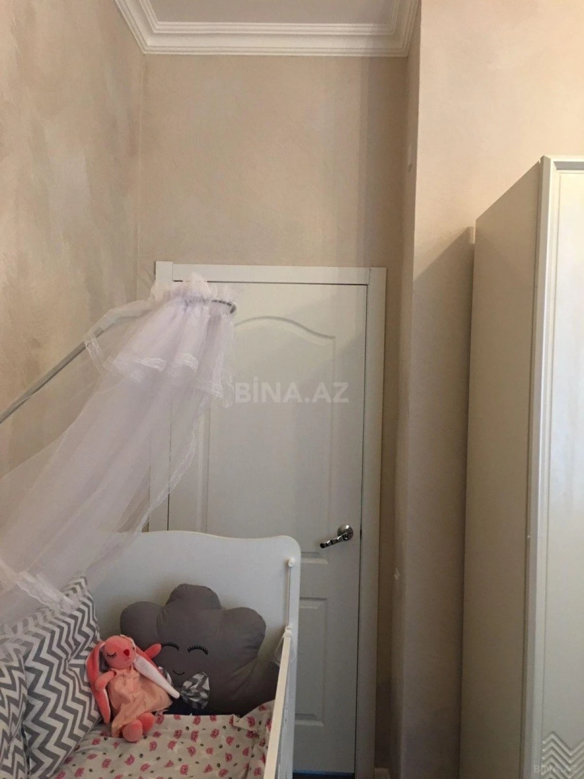 Satılır 2 otaqlı mənzil 65 m²