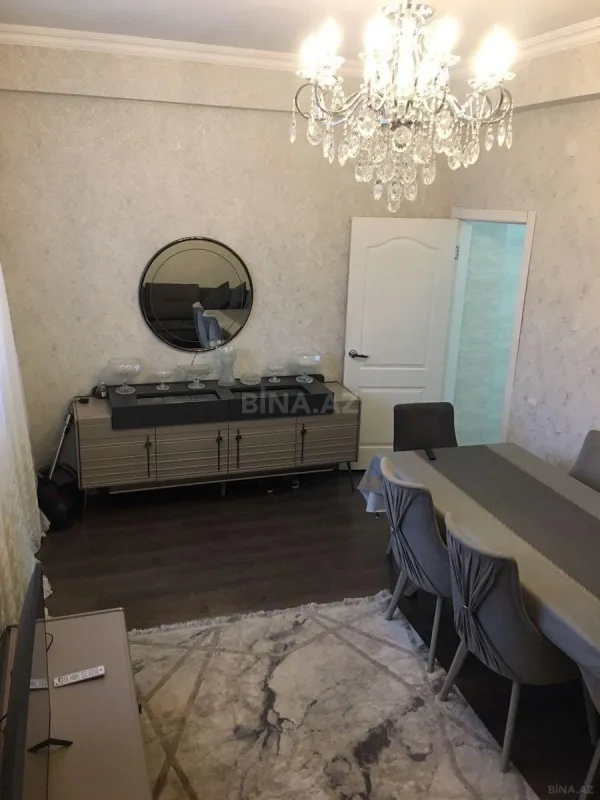 Satılır 2 otaqlı mənzil 65 m²
