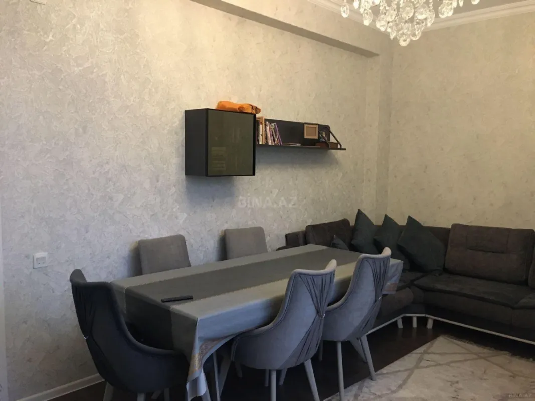 Satılır 2 otaqlı mənzil 65 m²