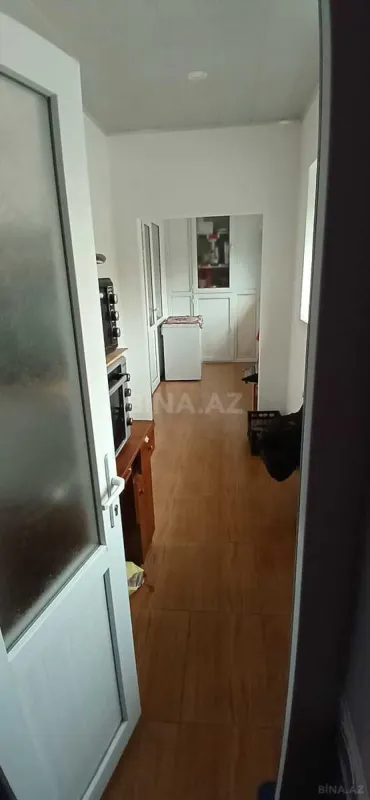 Satılır 5 otaqlı mənzil 100 m²