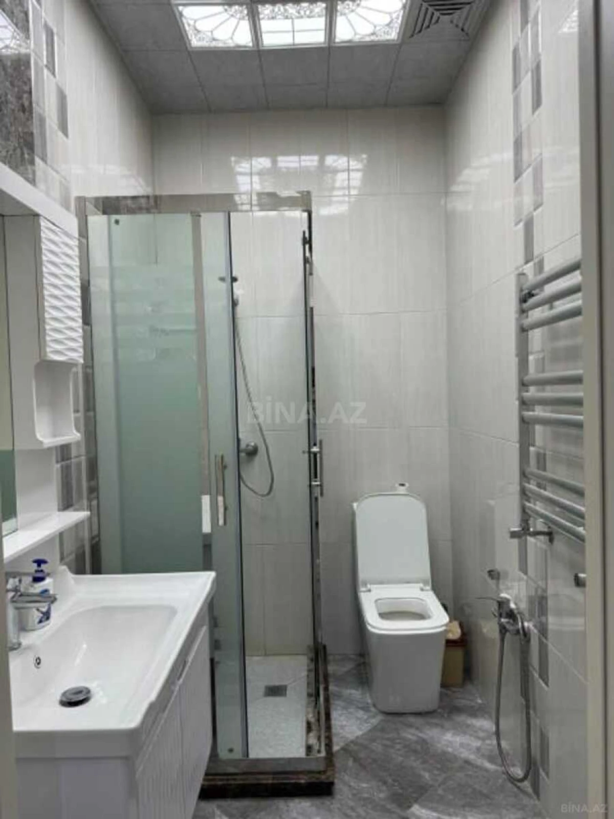 Kirayə verilir 2 otaqlı mənzil 55 m²