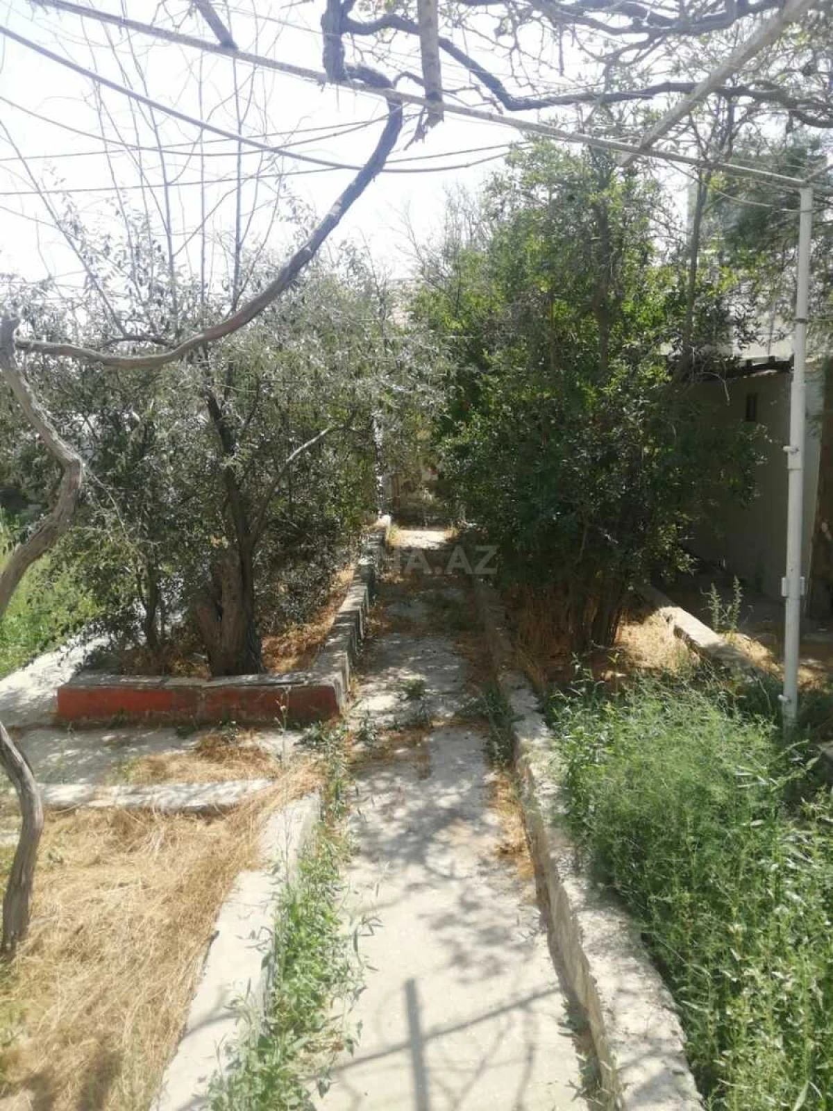 Satılır torpaq sahəsi 30 m²