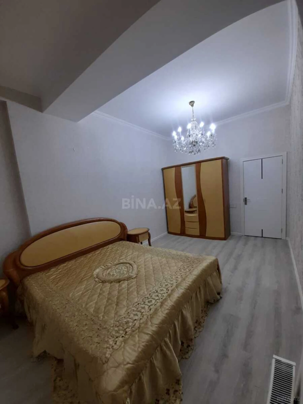 Kirayə verilir 2 otaqlı mənzil 55 m²