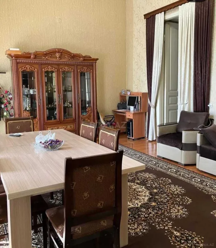 Satılır 3 otaqlı mənzil 100 m²
