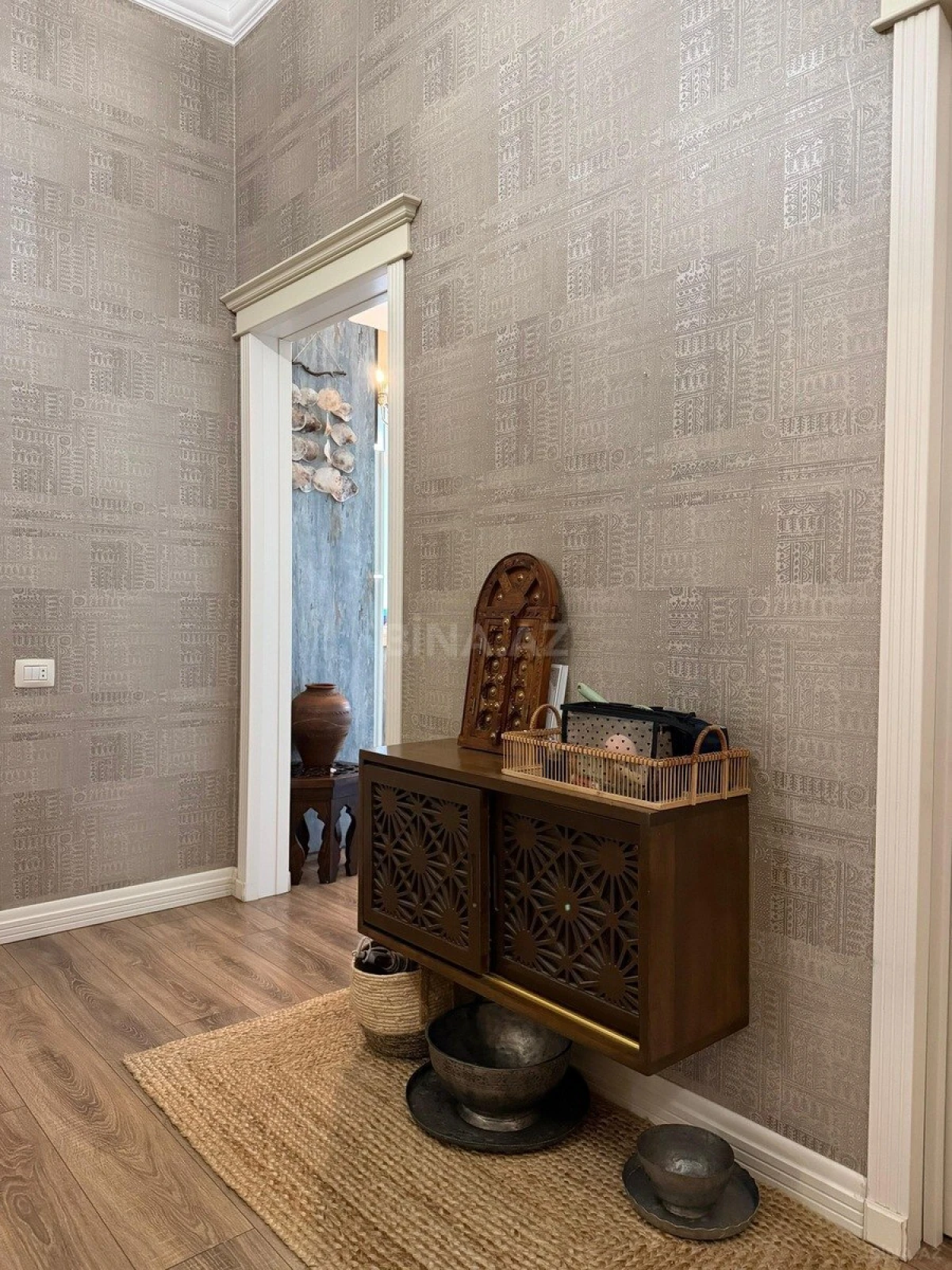 Satılır 4 otaqlı mənzil 157 m²