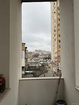 Satılır 4 otaqlı mənzil 157 m²