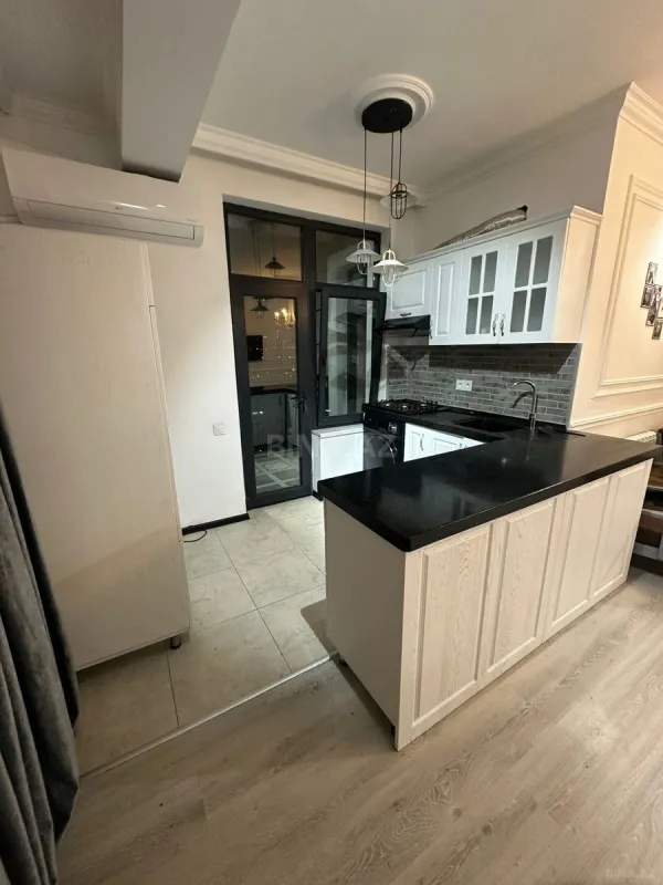 Kirayə verilir 3 otaqlı mənzil 85 m²