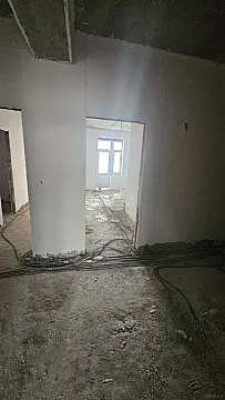 Satılır 3 otaqlı mənzil 155 m²