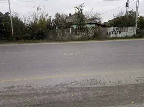 Satılır 3 otaqlı həyət evi 600 m²