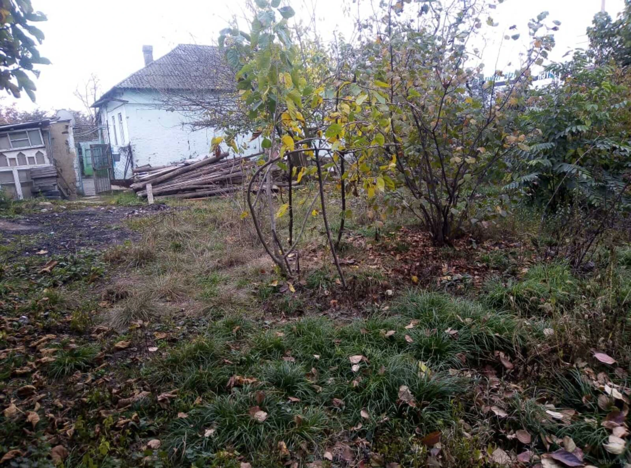 Satılır 3 otaqlı həyət evi 600 m²